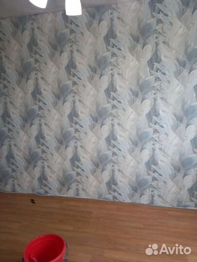 Поклейка абоев шпаклёвка стен и потолков,покраска