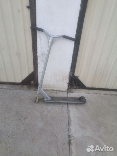 Трюкавой самокат