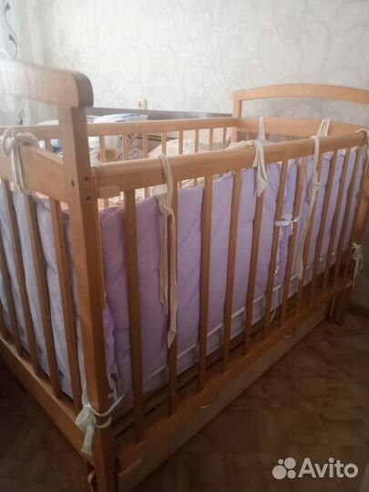 Детская кровать маятниковая