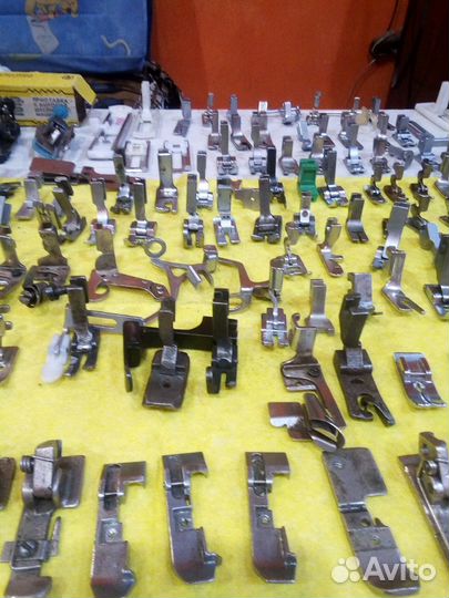 Лапки прижимных для швейных машин асортии