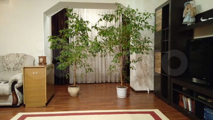 3-к. квартира, 75,7 м², 2/5 эт.