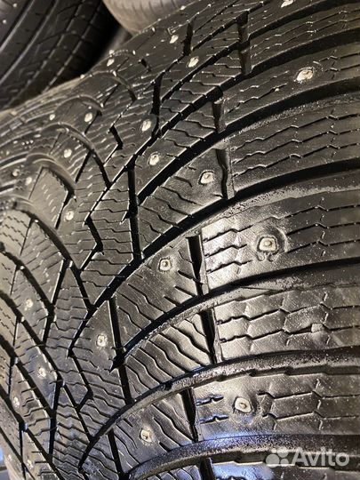 Pirelli Scorpion Ice Zero 2 315/40 R21 115H