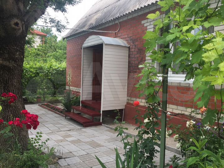 Дом 36 м² на участке 8 сот.