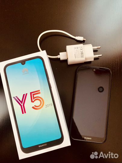 HUAWEI Y5 (2019), 2/32 ГБ