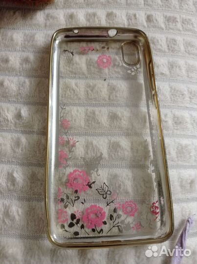 Чехол на телефон