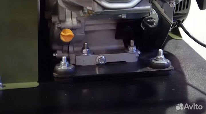 Мотособака Бурлак Хозяин-1 15 л.с. Б/У. Трейд-ин