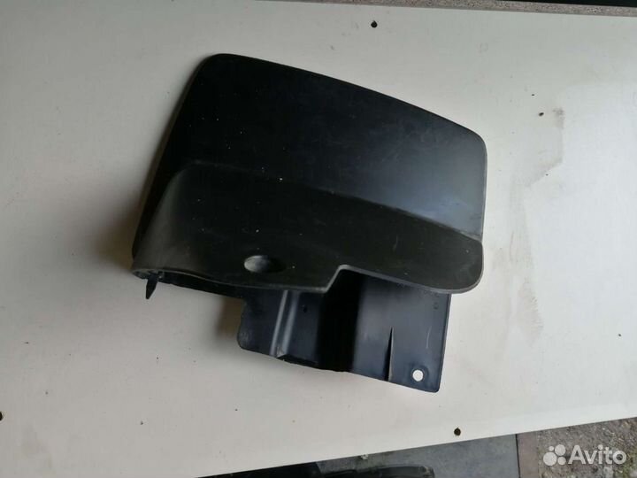 Комплект брызговиков Land Cruiser 200