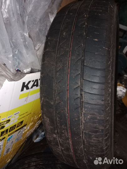 Bridgestone B250 175/70 R14 84H