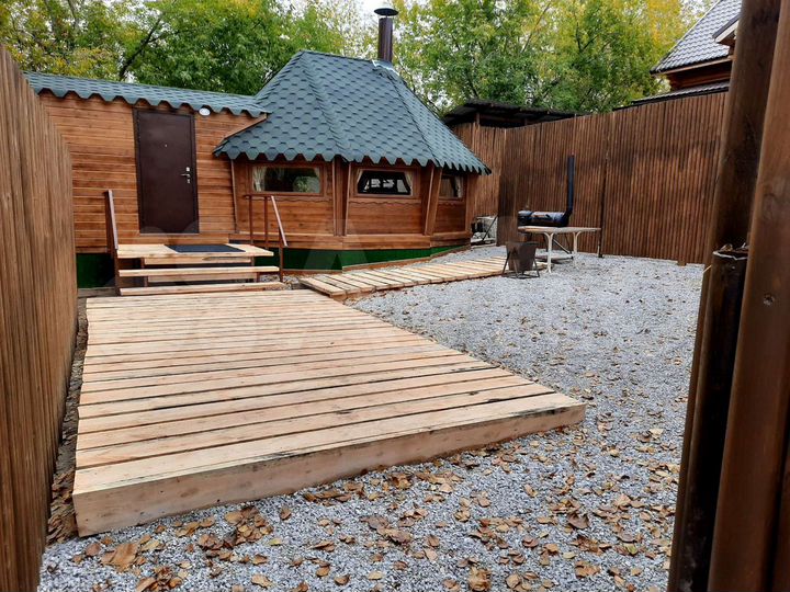 Дом 100 м² на участке 3 сот.