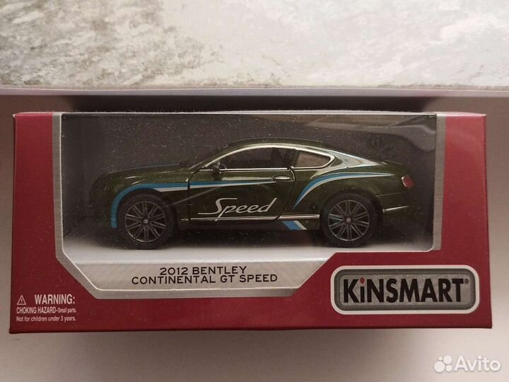 Моделька автомобиля Kinsmart