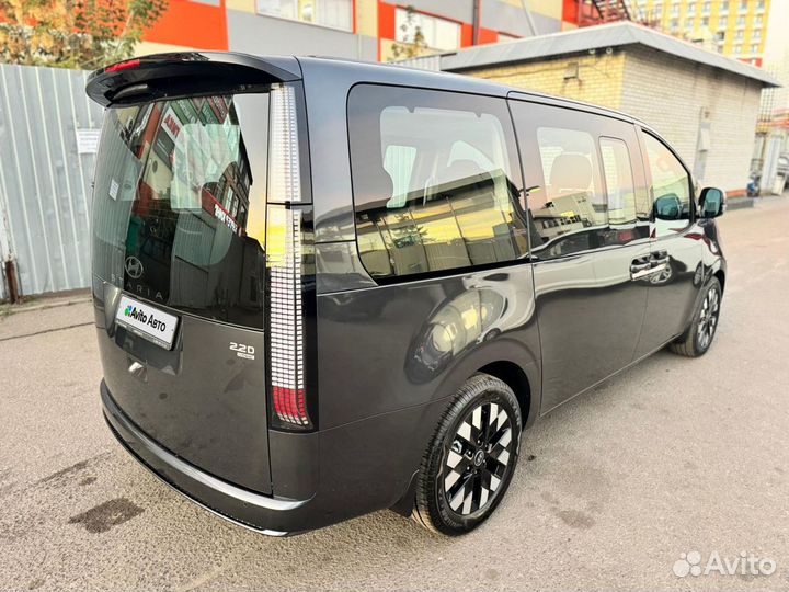 Hyundai Staria 2.2 AT, 2024, 15 км