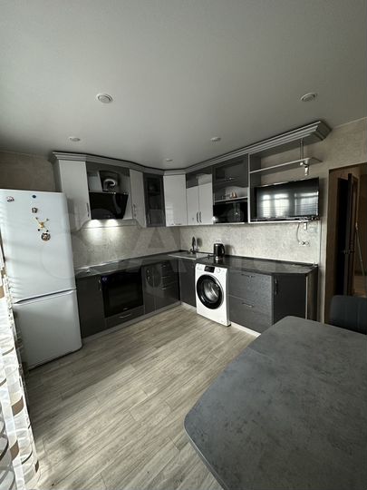 2-к. квартира, 60 м², 5/10 эт.