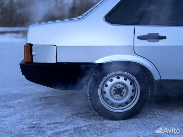 ВАЗ 21099 1.5 МТ, 2001, 175 000 км