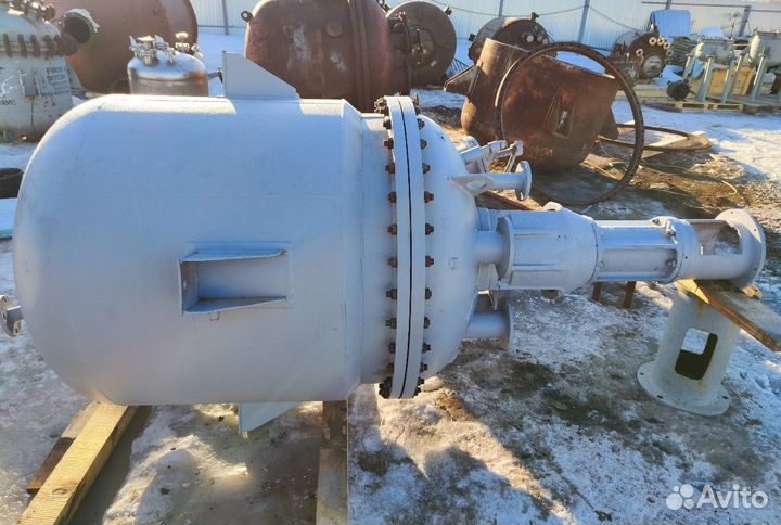 Химический реактор 1м3 нержавеющий