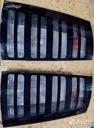 Задние фонари toyota sienta