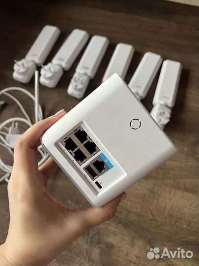 Amplifi роутер и репитеры