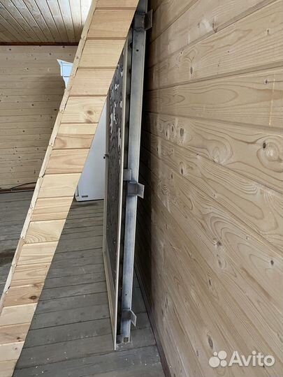 Новые двери металлические