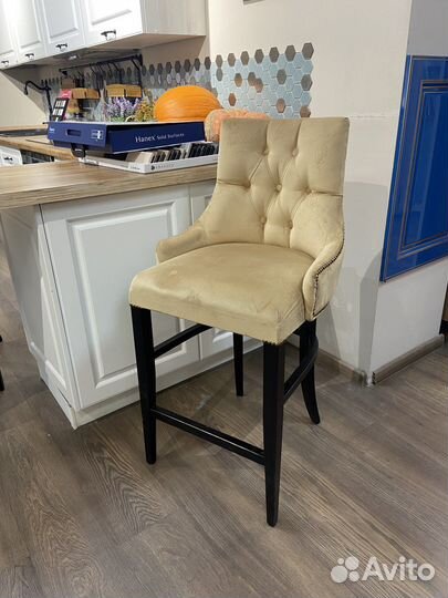 Стул барный