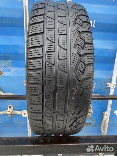 Pirelli Winter Sottozero 210 Serie II 205/50 R17 90V