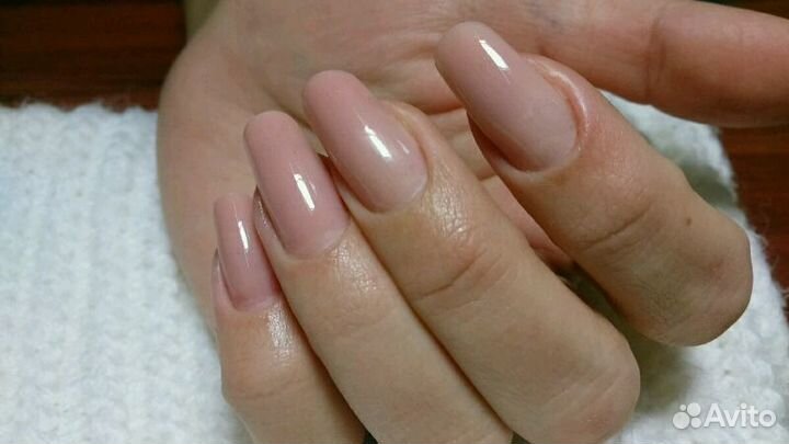 Маникюр, шеллак, наращивание ногтей