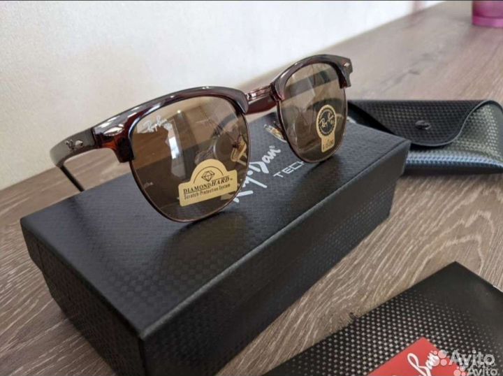 Солнцезащитные очки ray ban Clubmaster