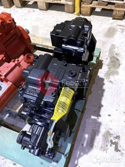 Основной насос JCB JS130 31N3-10010
