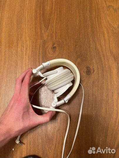 Продам наушники