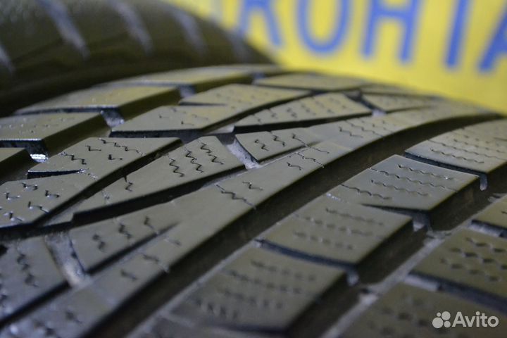 Hankook Winter I'Cept Evo 215/50 R17