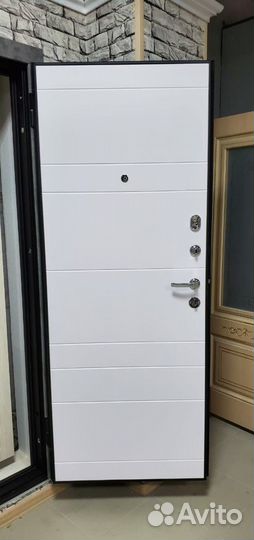 Дверь входная металлическая Гранит