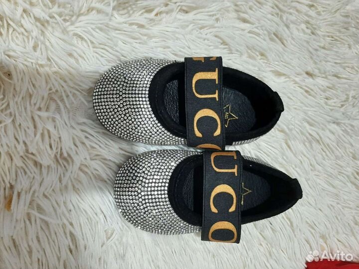 Костюм на 2-3 года хотя указан 104