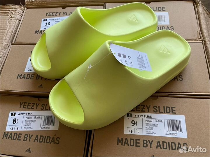 Тапки Adidas Yeezy Slide