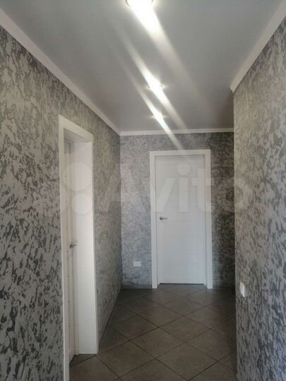 3-к. квартира, 57 м², 2/3 эт.