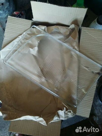 Слекла фар мерседес 124