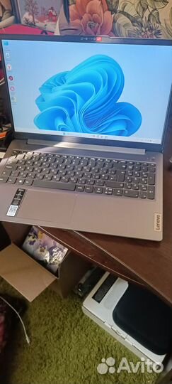 Lenovo Ideapad slim3