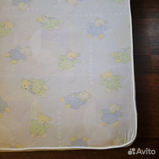Матрас в детскую кроватку 120 на 60 б/у