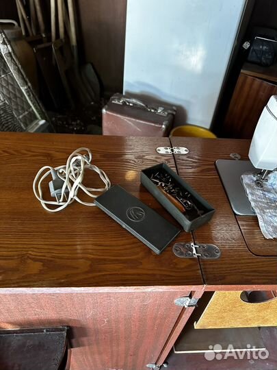 Швейная машина Подольск 142