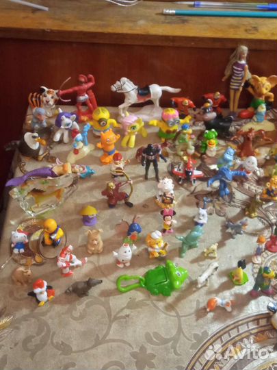 Игрушки из киндера животные