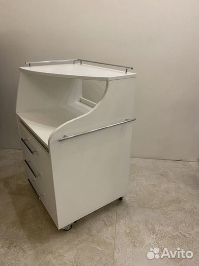 Тумба для мастера бьюти сферы