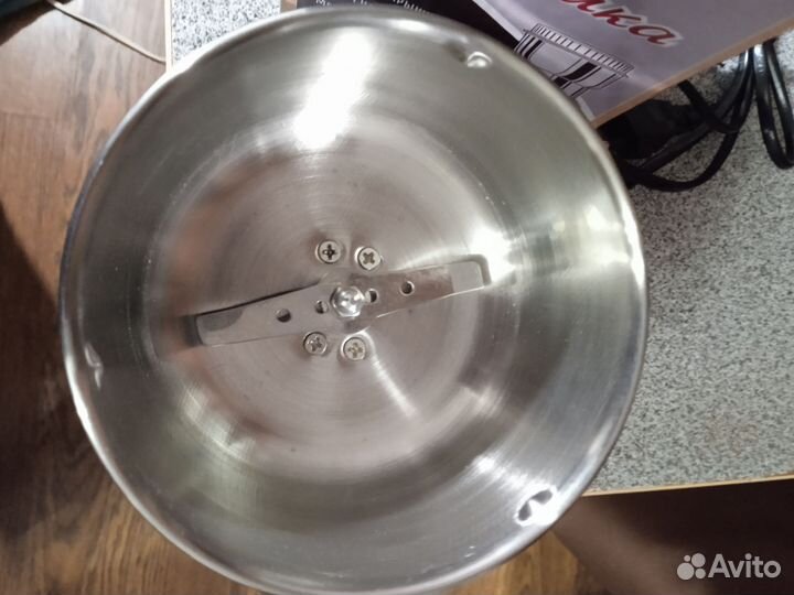 Кофемолка Волжанка кмф-002