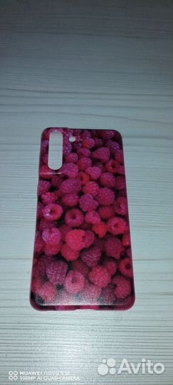 Чехлы на Samsung Galaxy S21