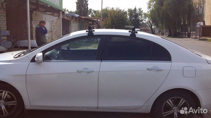 Универсальный багажник на крышу