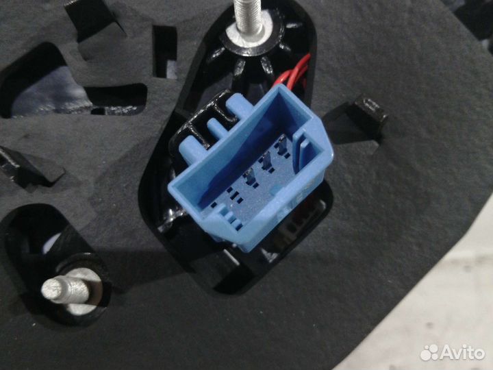 Фонарь внутр правый LED Volkswagen Tiguan 2 17-22