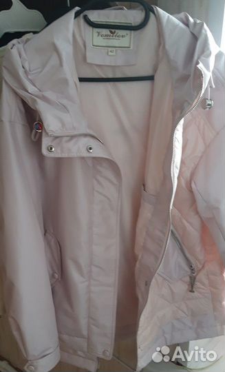 Куртка демисезонная женская 42 размер
