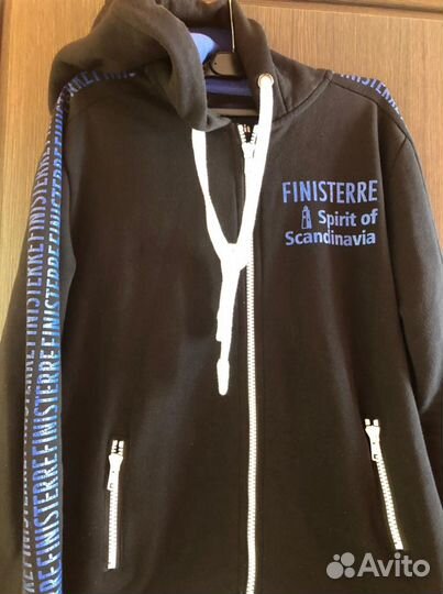 Спортивный костюм для подростка