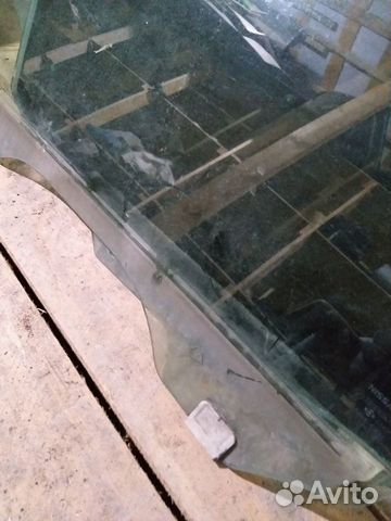 Стекло переднее левое Nissan Cube z10