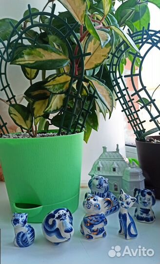 Гжель Фигурки Статуэтки Вазы Салфетницы