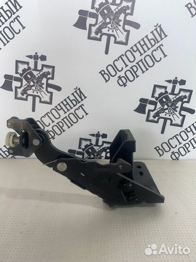 Ролик сдвижной двери renault master