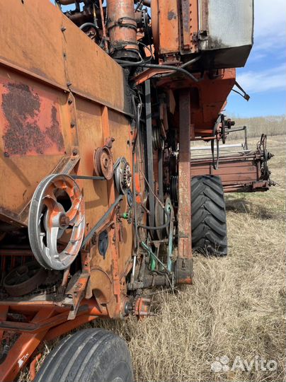 Комбайн Нива-Сельхозтехника СКА-5, 1994