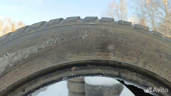 Kumho I'Zen KW22 215/55 R16 27M