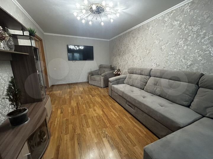 2-к. квартира, 50 м², 6/9 эт.